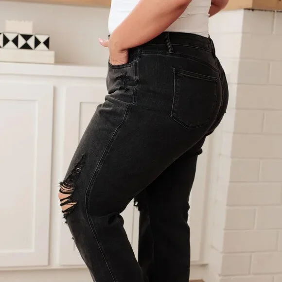 SUSANNAH HIGH RISE RIGID MAGIC 90'S DISTRESSED STRAIGHT JEANS IN BLACK - Picture 3 of 7